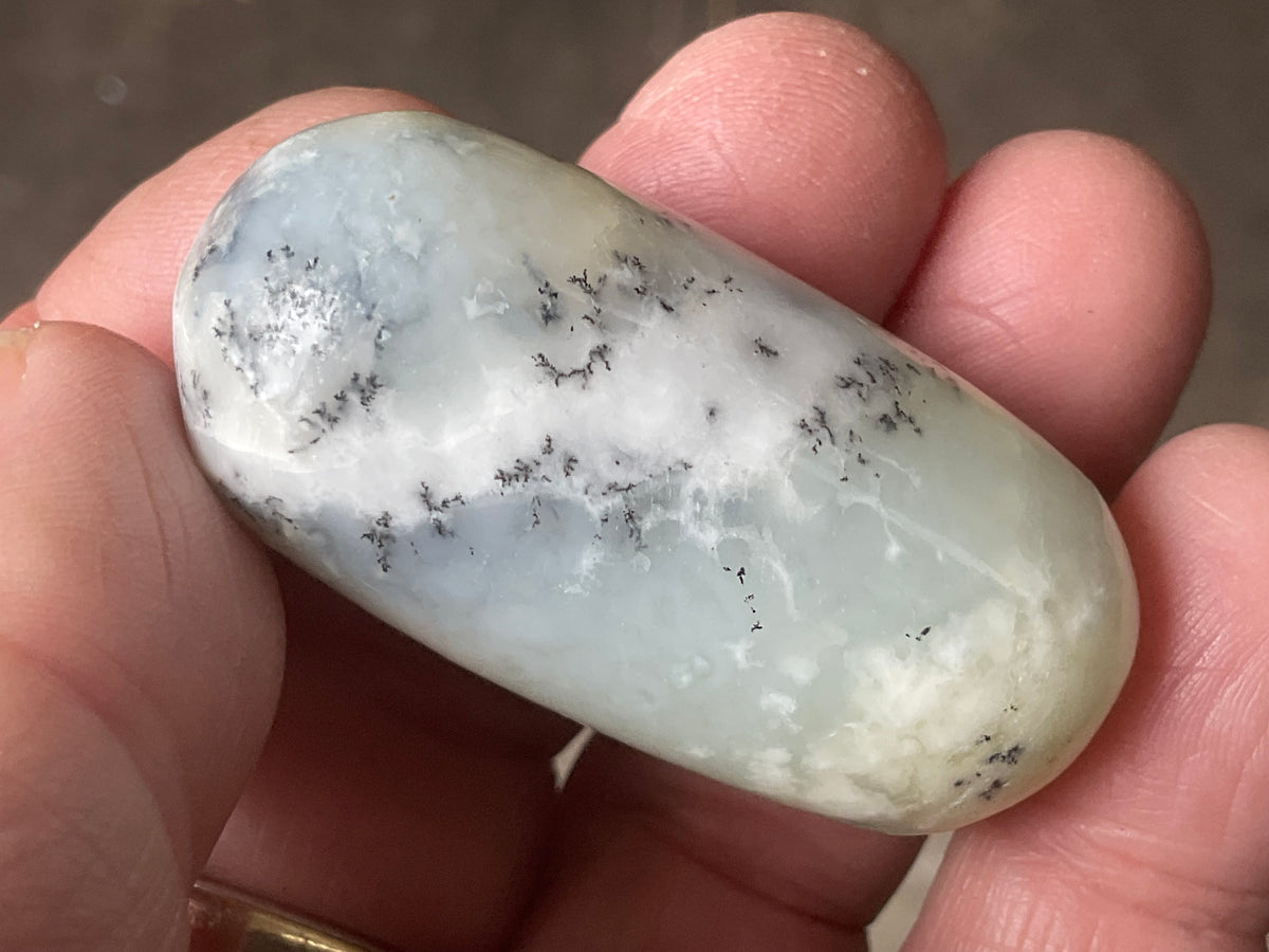 40g Merlinite Lingam 3C