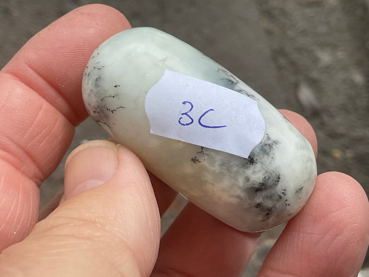 40g Merlinite Lingam 3C