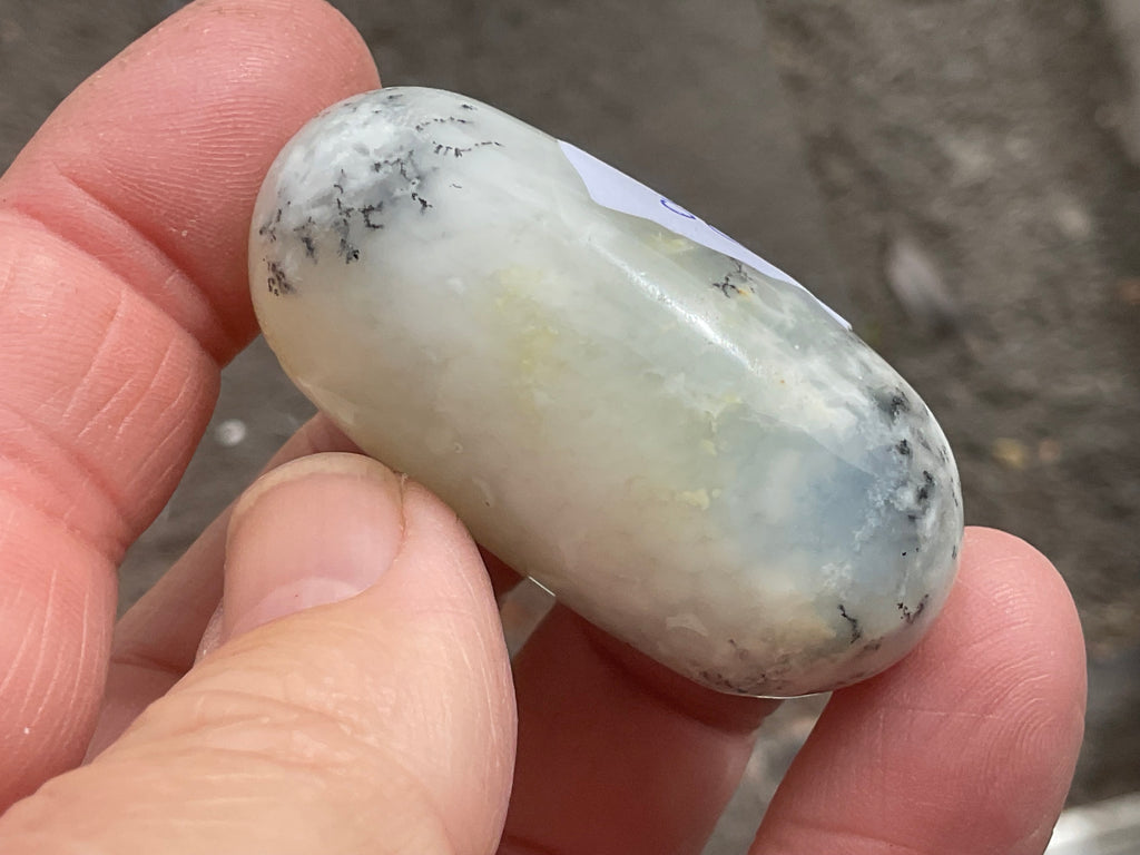 40g Merlinite Lingam 3C