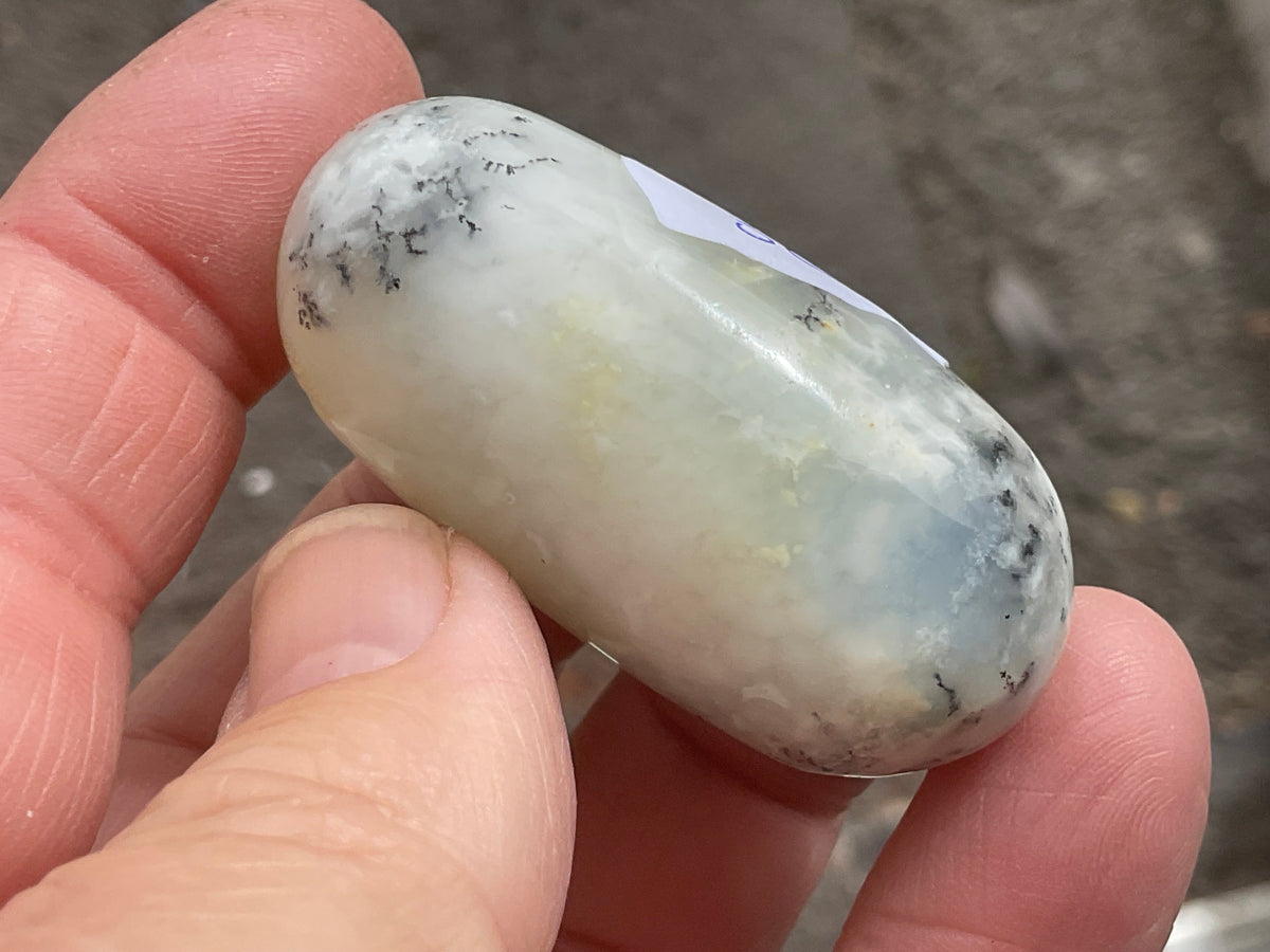 40g Merlinite Lingam 3C