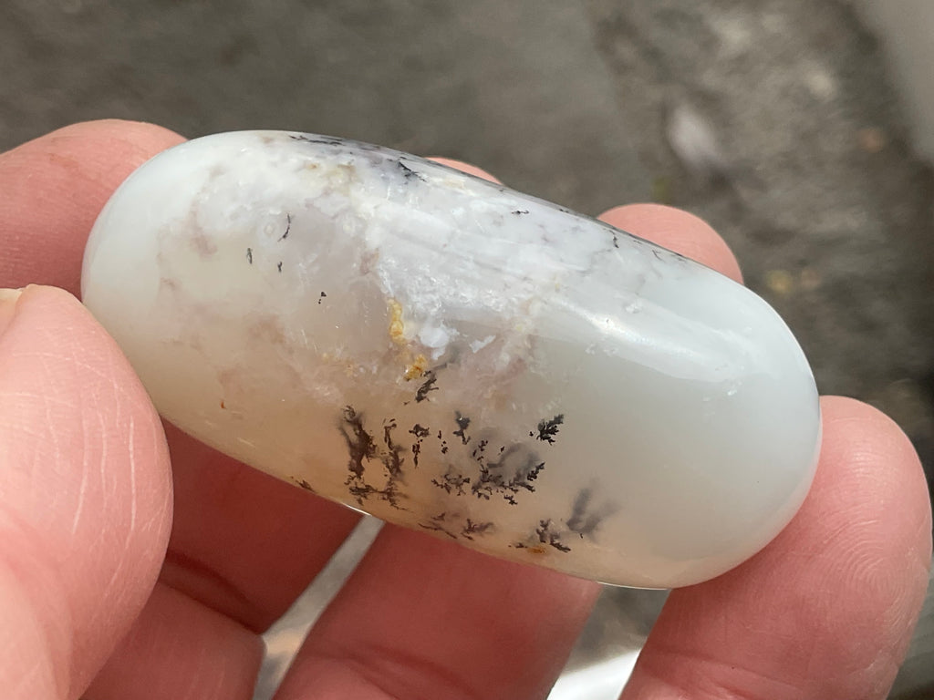 40g Merlinite Lingam 4A