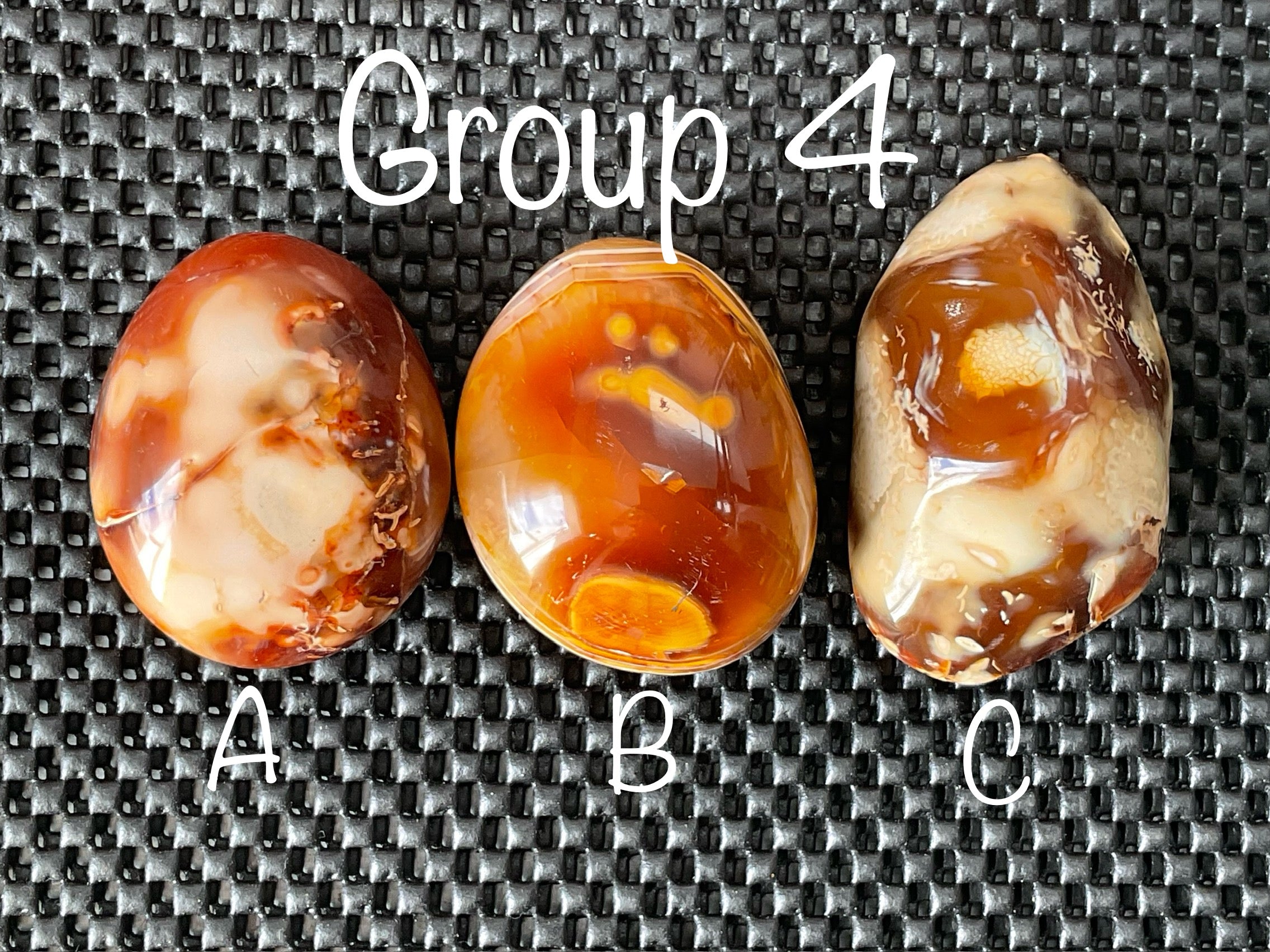 132g Carnelian Orca Agate Palmstone 4C