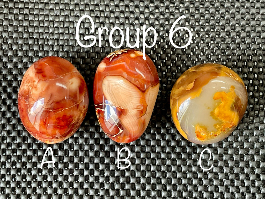 154g Carnelian Orca Agate Palmstone 6A