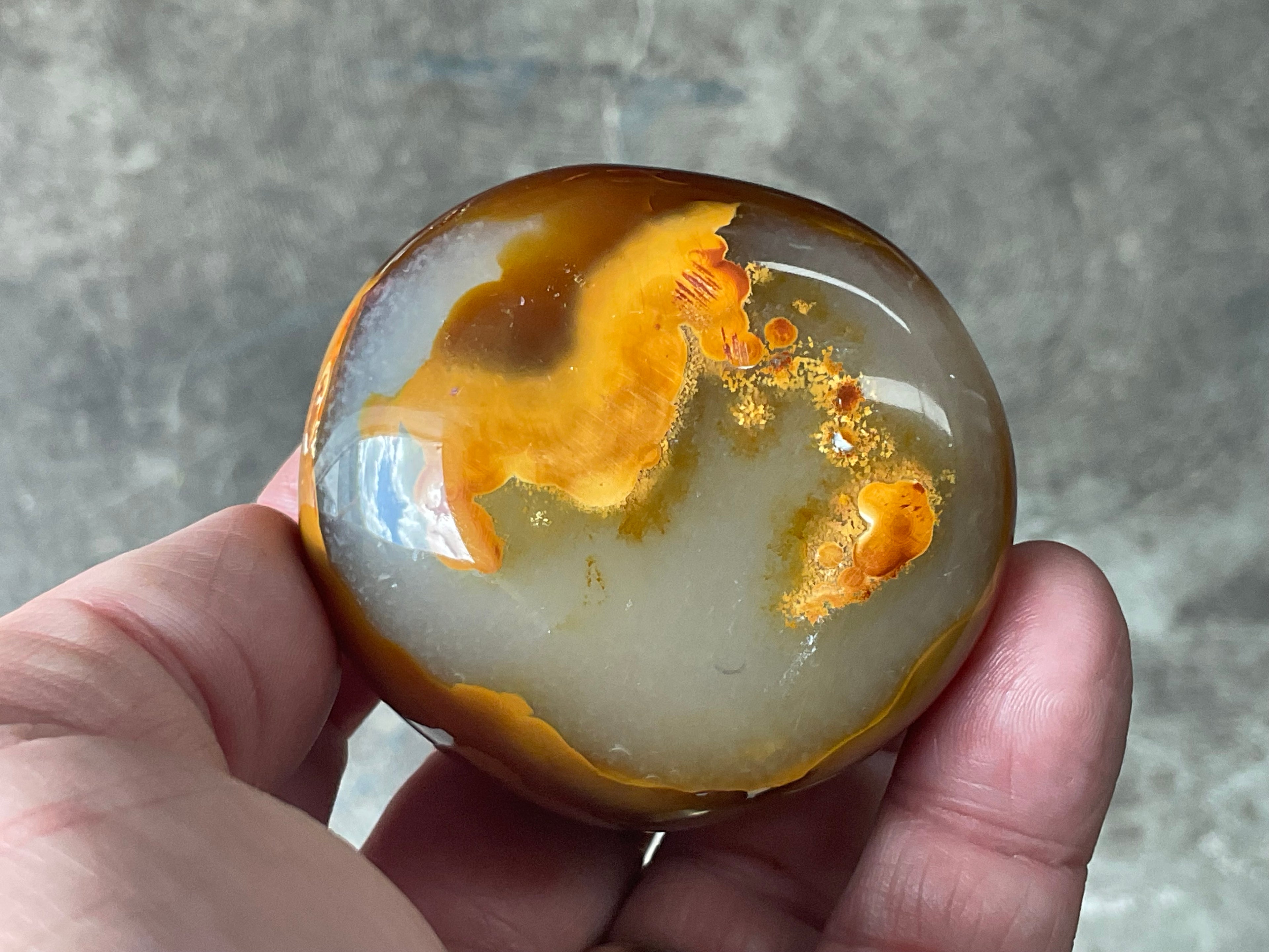 170g Carnelian Orca Agate Palmstone 6C