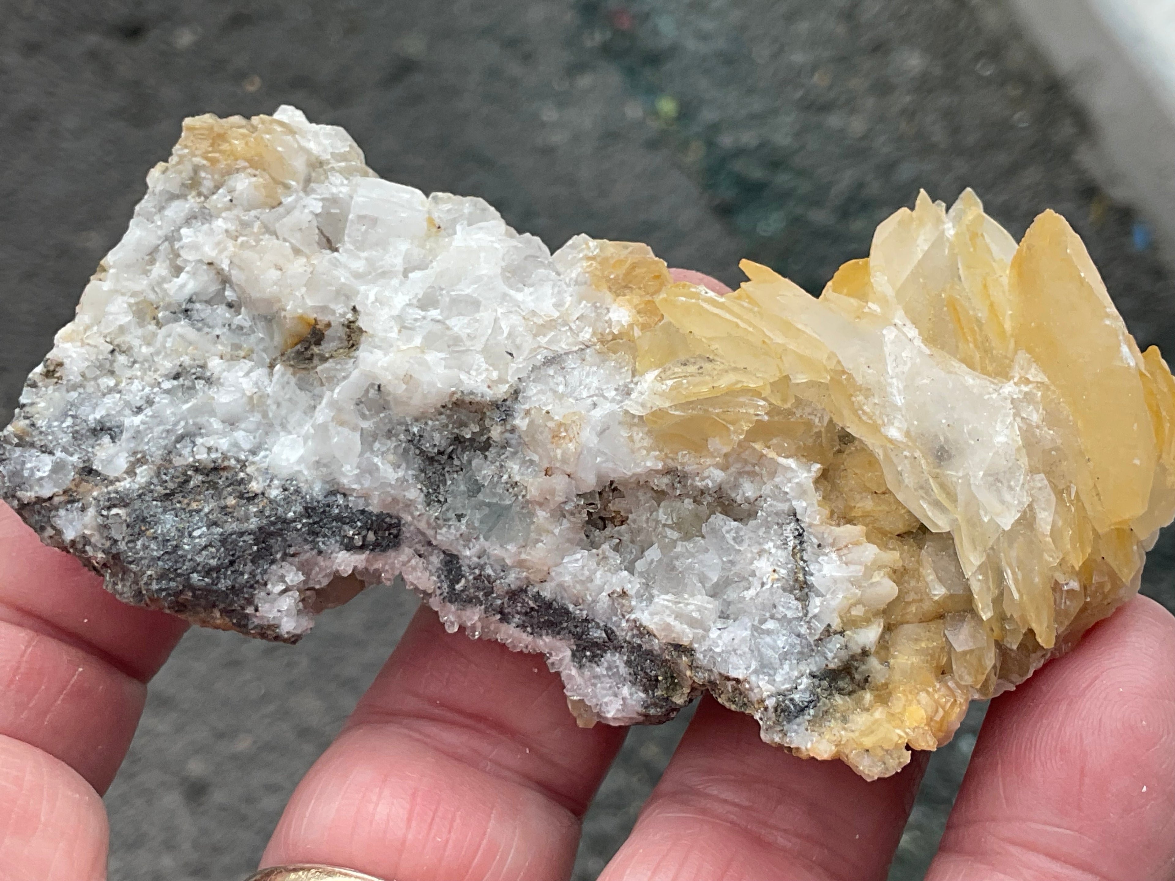 92g Yellow Bladed Calcite Specimen A from Hubei, China