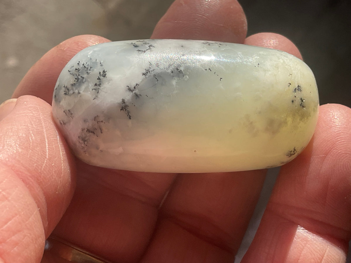 40g Merlinite Lingam 3C