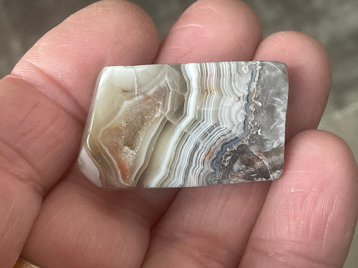 15g Thin Mexican Crazy Lace Agate Freeform 8C