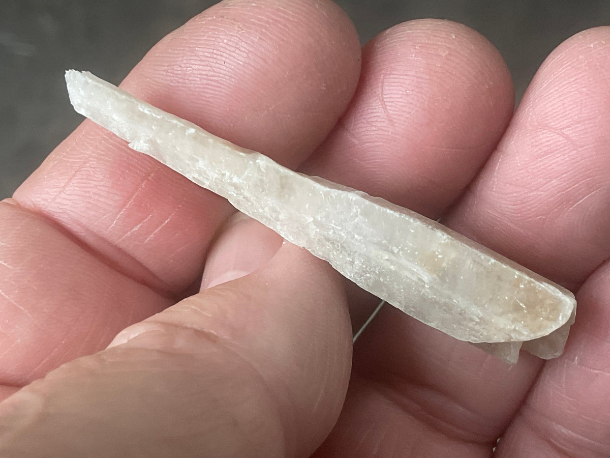 5g Australian Gypsum Spear 1B