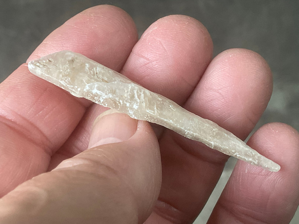 4g Australian Gypsum Spear 1D
