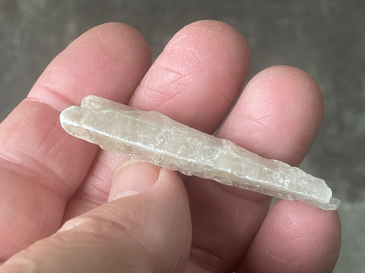 7g Australian Gypsum Spear 2A