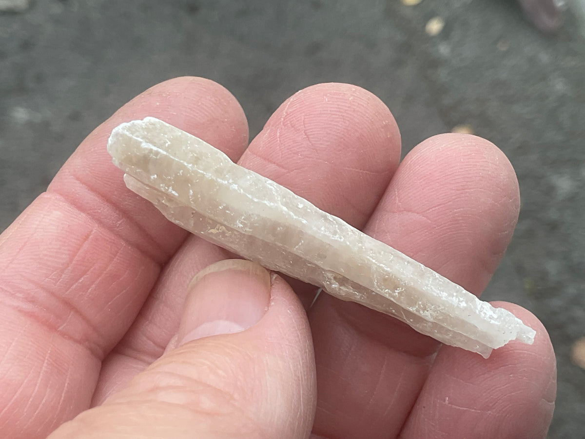 7g Australian Gypsum Spear 2A