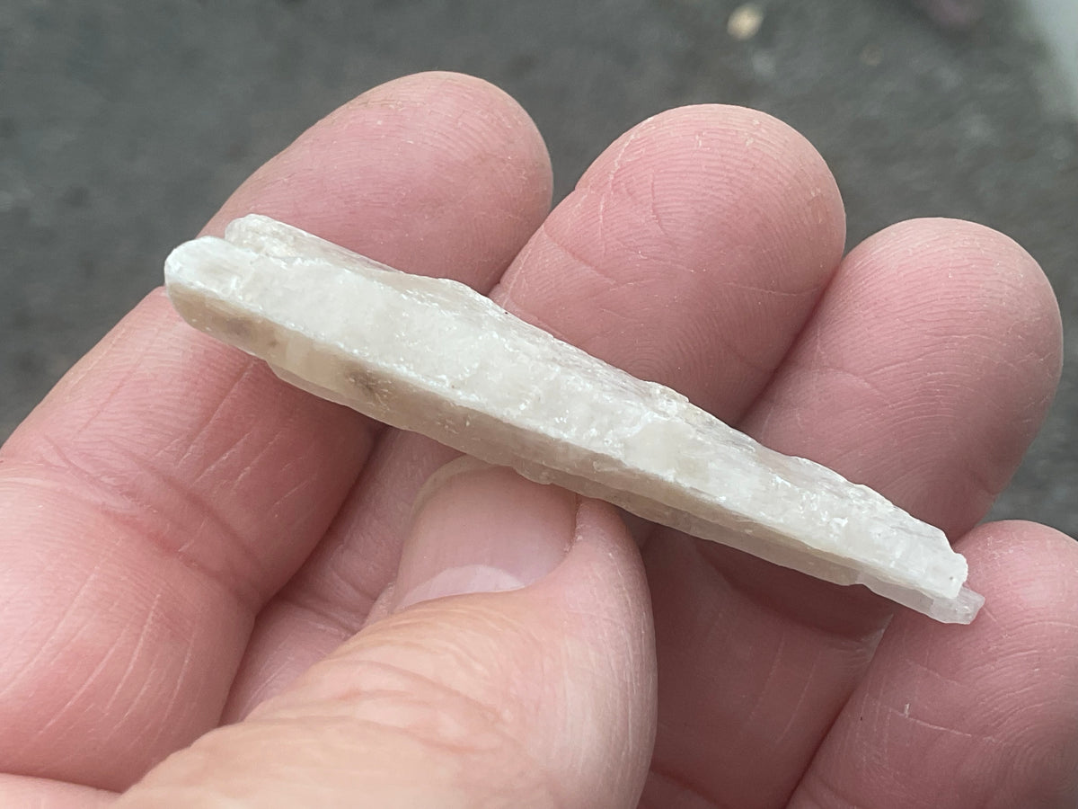7g Australian Gypsum Spear 2A