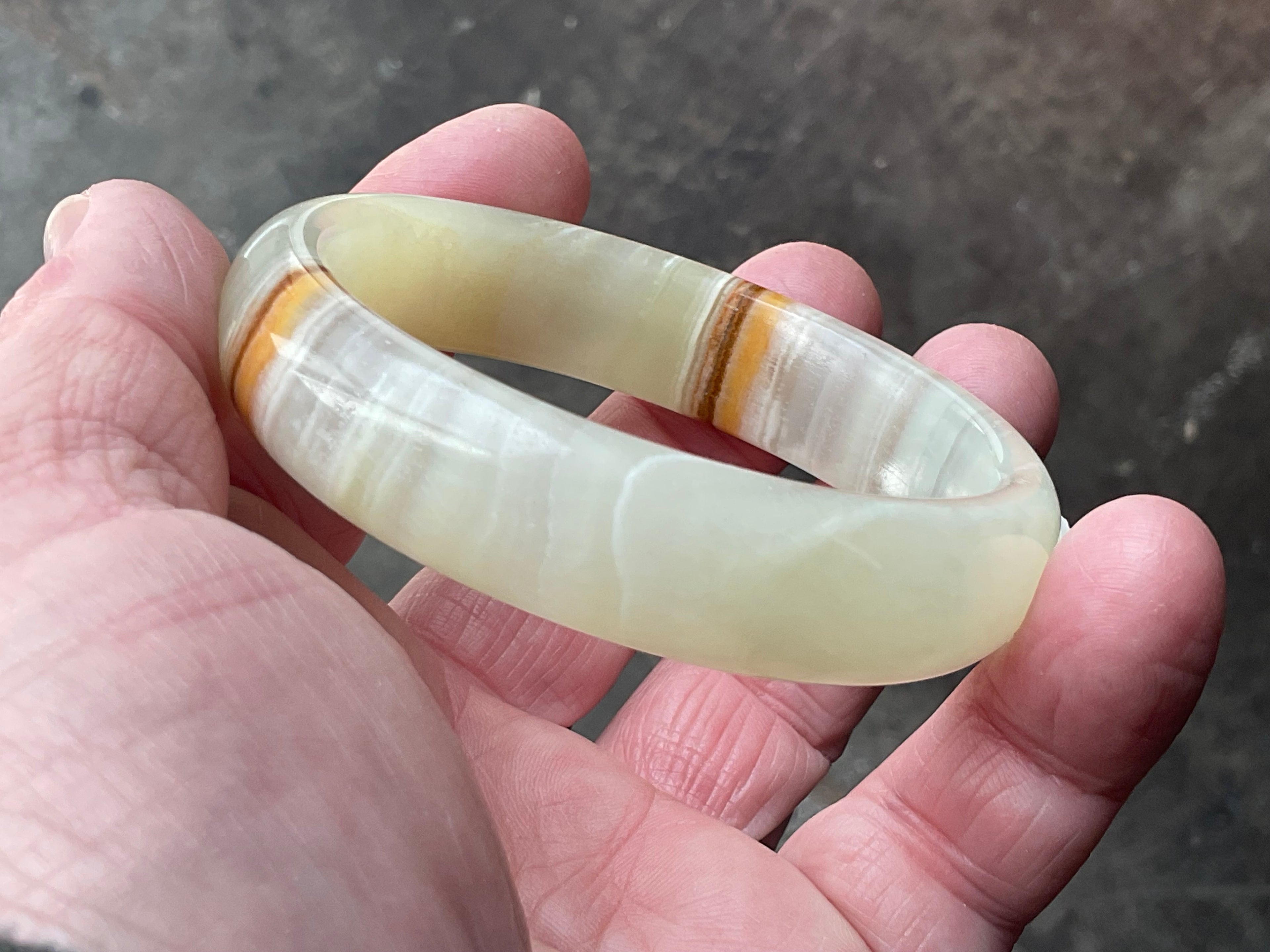 60g Green Banded Onyx Solid Bangle 3A