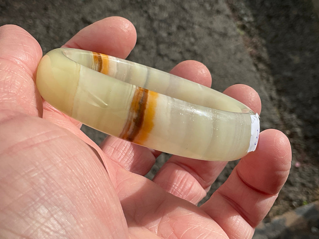 60g Green Banded Onyx Solid Bangle 3A
