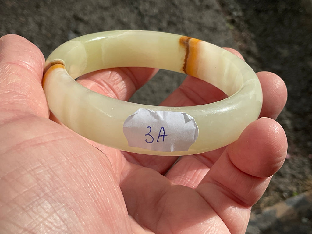 60g Green Banded Onyx Solid Bangle 3A