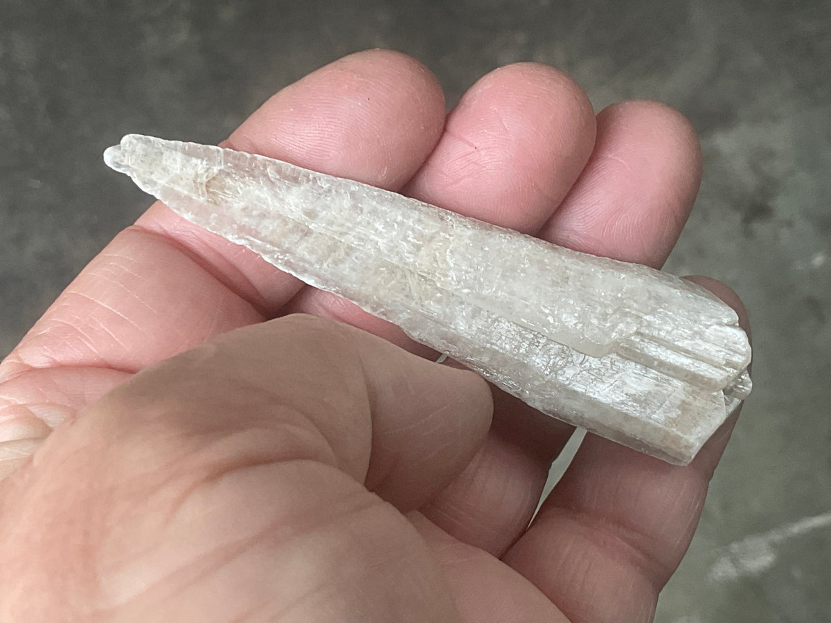 14g Australian Gypsum Spear 5A