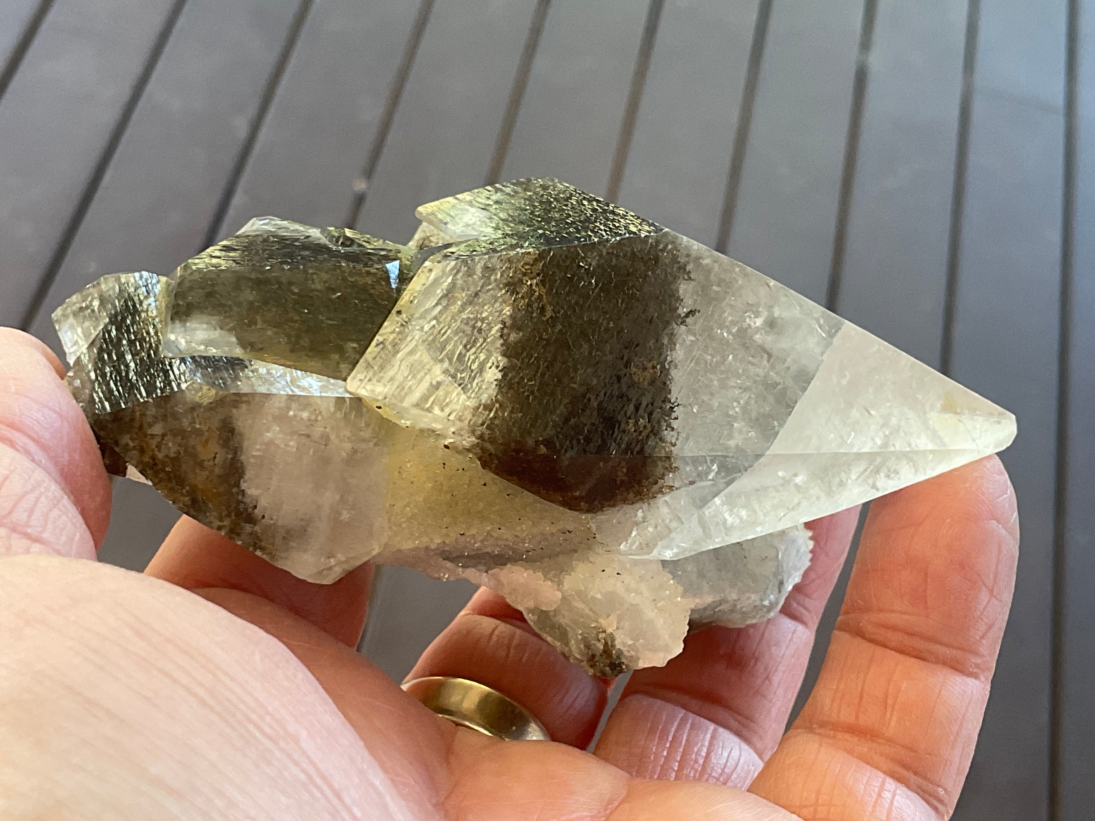 228g Dendritic Dog Tooth Calcite specimen from Fujian, China