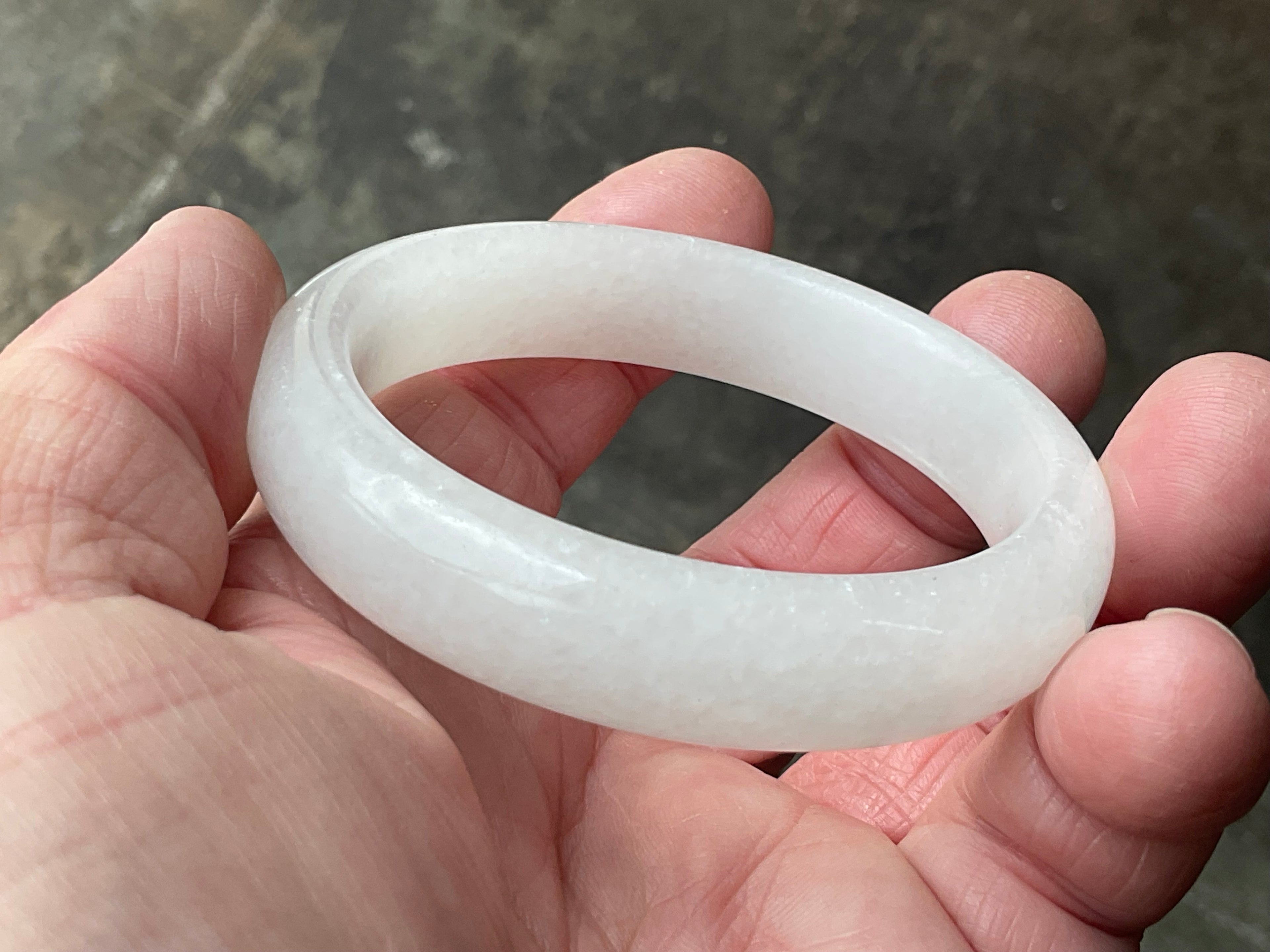 47g White Calcite Solid Bangle  1A