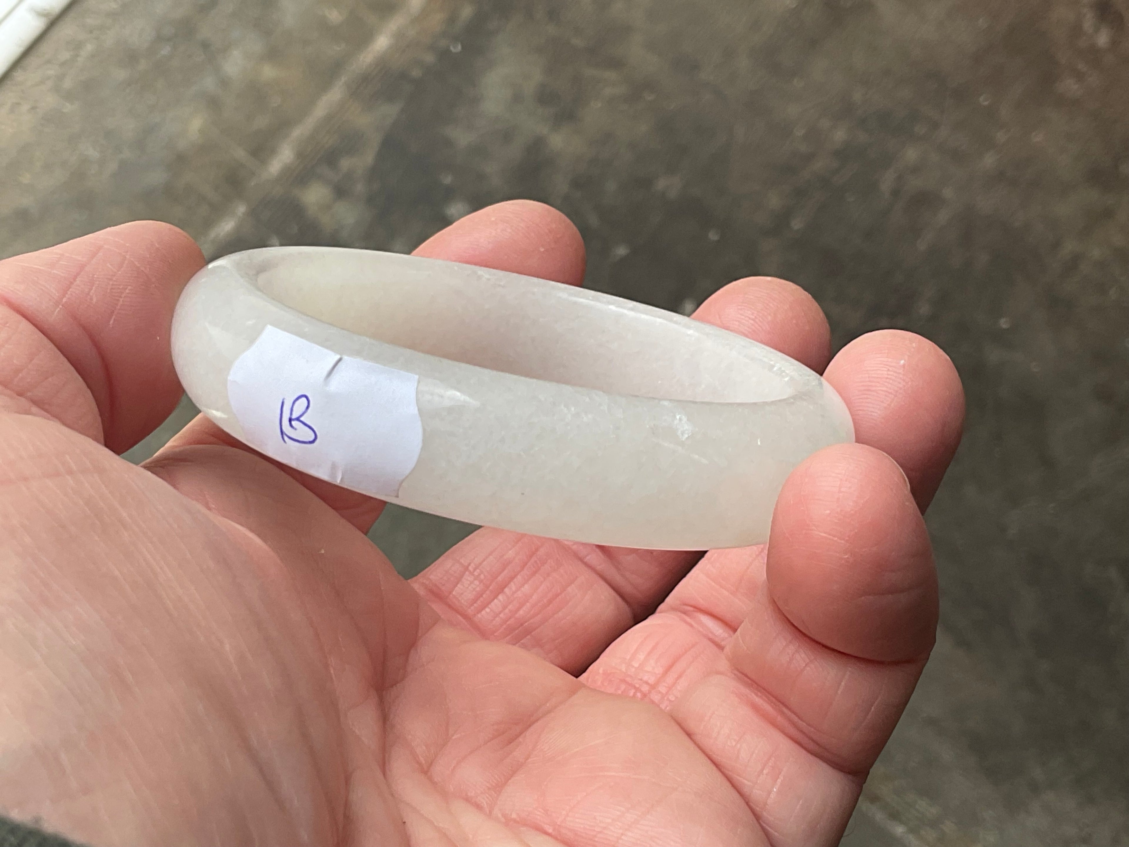 50g White Calcite Solid Bangle 1B
