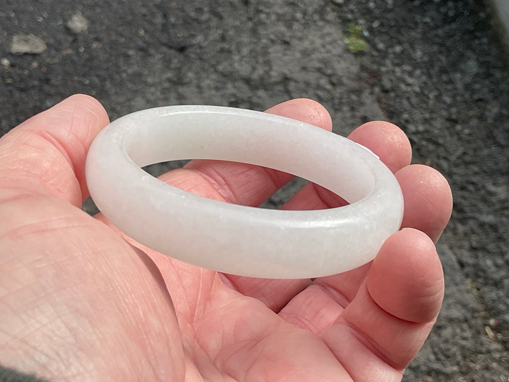50g White Calcite Solid Bangle 1B