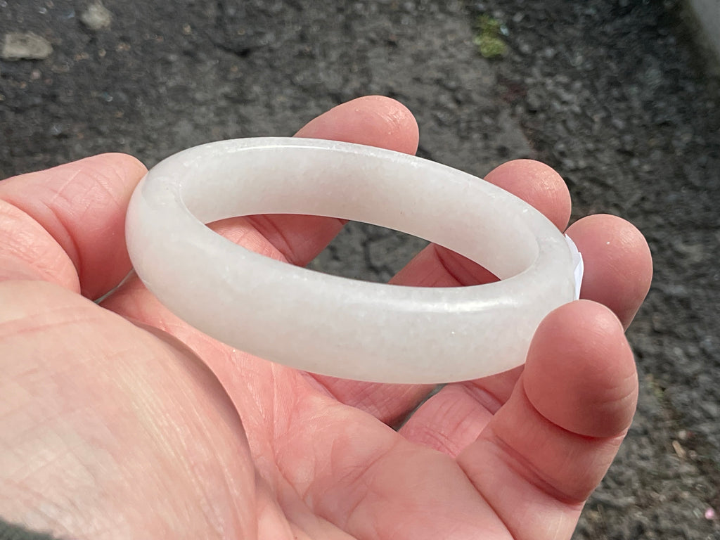 50g White Calcite Solid Bangle 1B