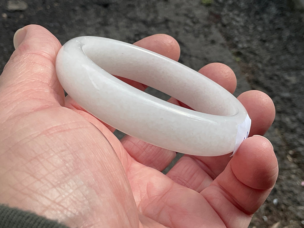 51g White Calcite Solid Bangle 2A