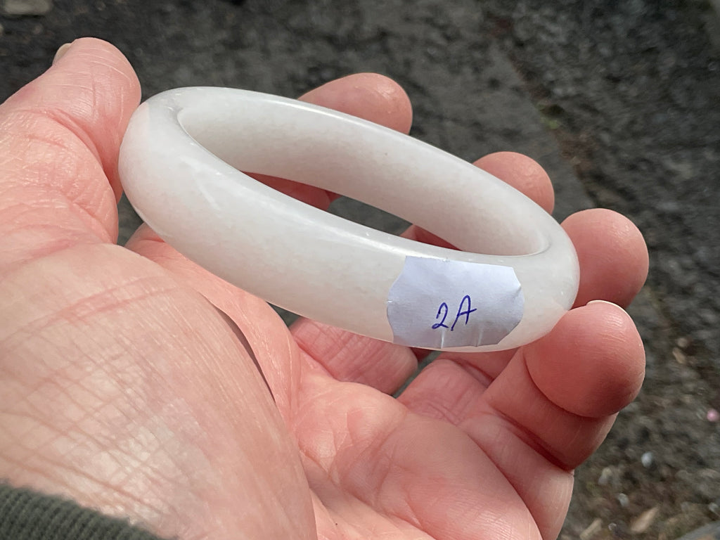 51g White Calcite Solid Bangle 2A