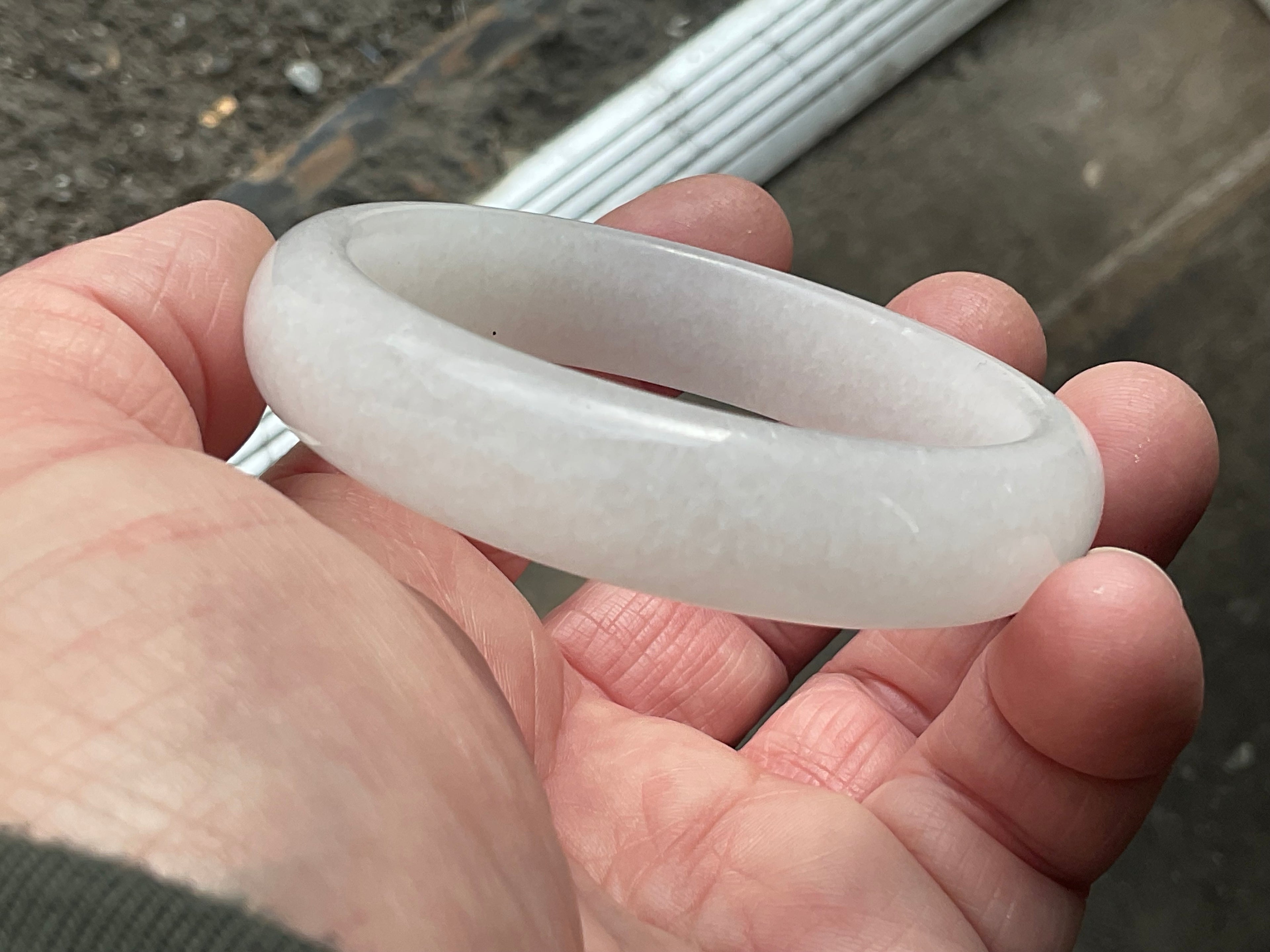 52g White Calcite Solid Bangle 2B