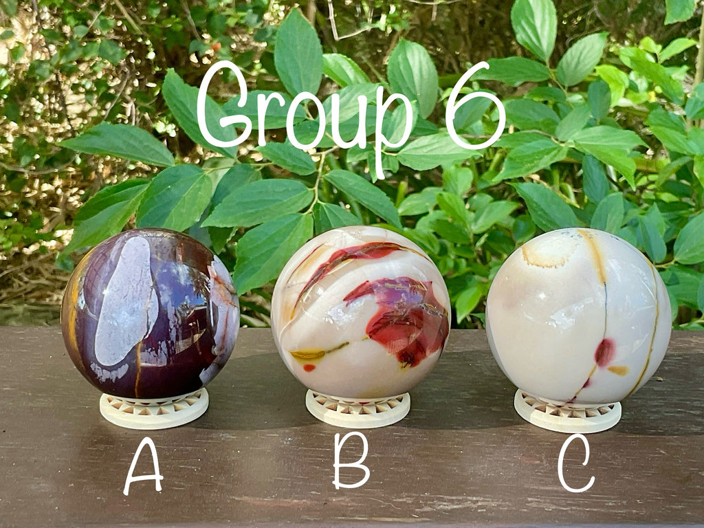 275g (5.4cm diameter) Mookaite Sphere 6C