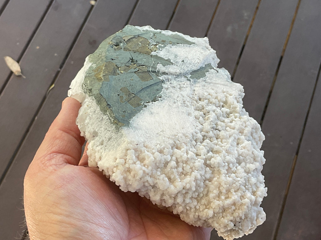 804g Screw Quartz with secondary Miniature Calcite Specimen from Inner Mongolia