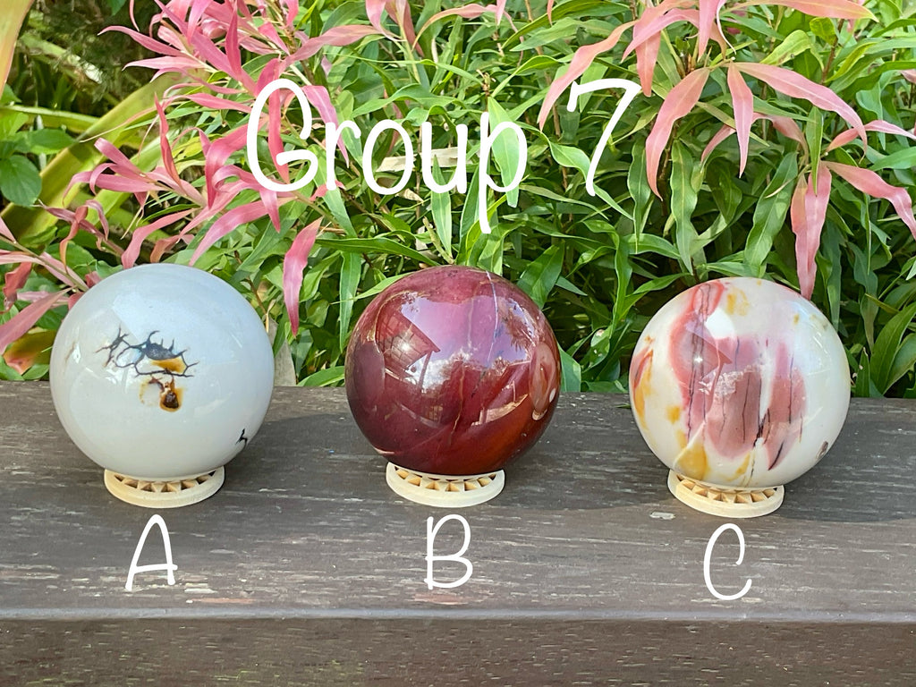 333g (5.7cm diameter) Mookaite Sphere 7C