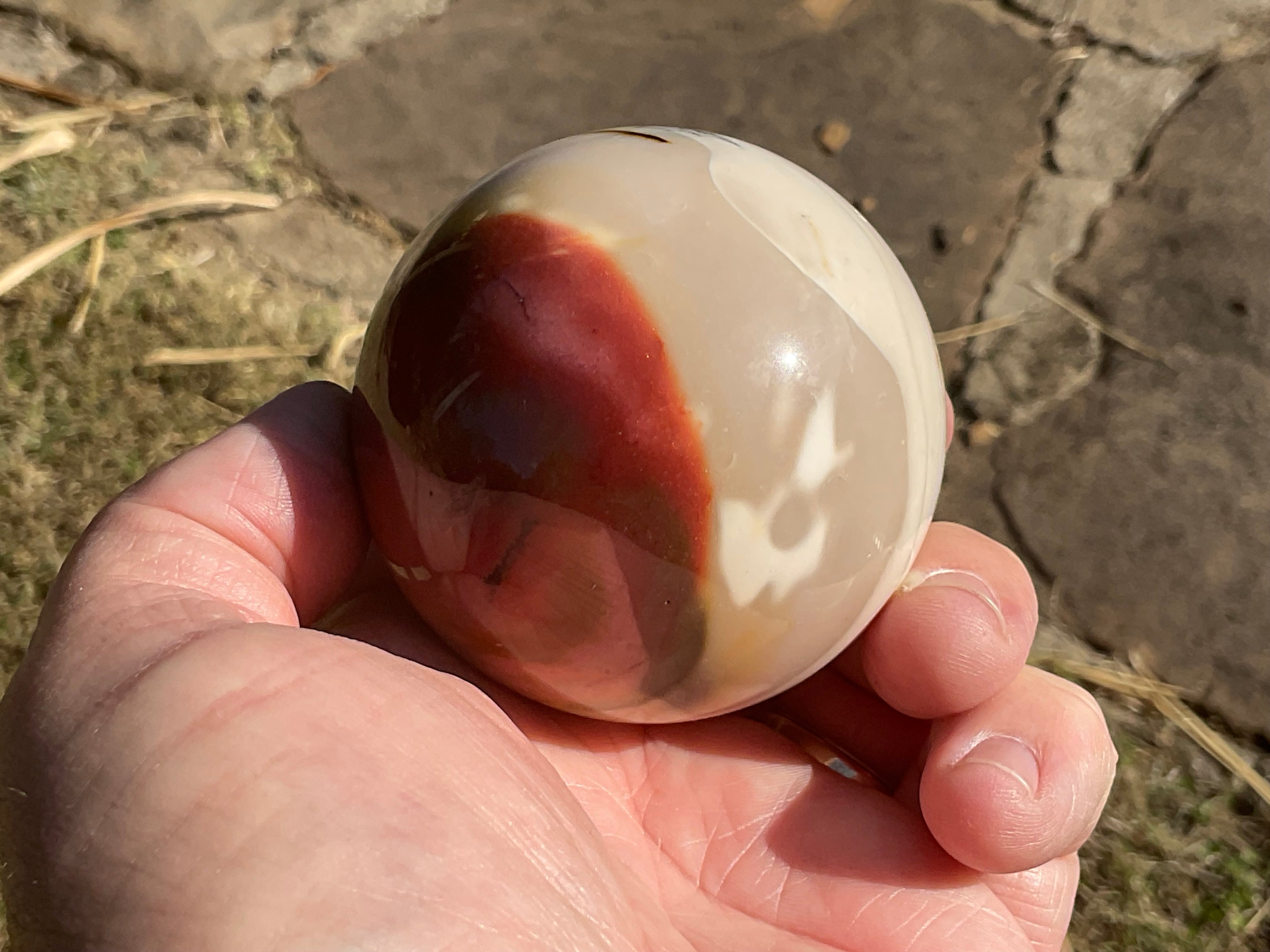 319g (5.7cm diameter) Mookaite Sphere 7A