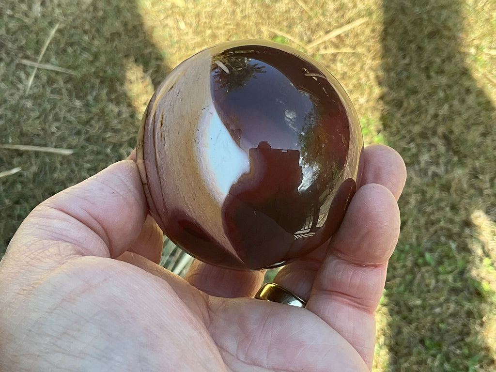 324g (5.7cm diameter) Mookaite Sphere 7B