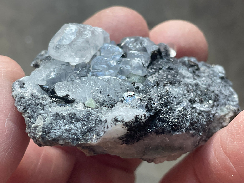 30g Babingtonite ++ Specimen 1B from Sichuan, China