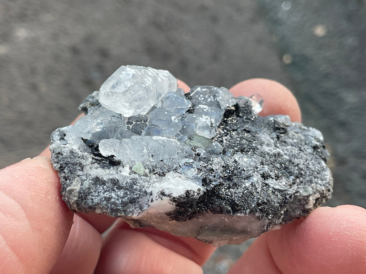 30g Babingtonite ++ Specimen 1B from Sichuan, China