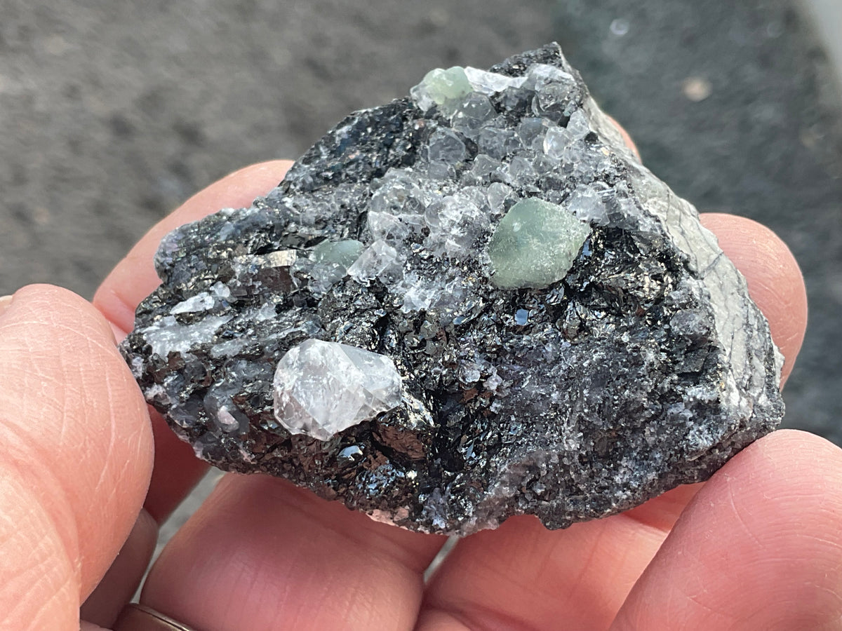 46g Babingtonite ++ Specimen 2A from Sichuan, China