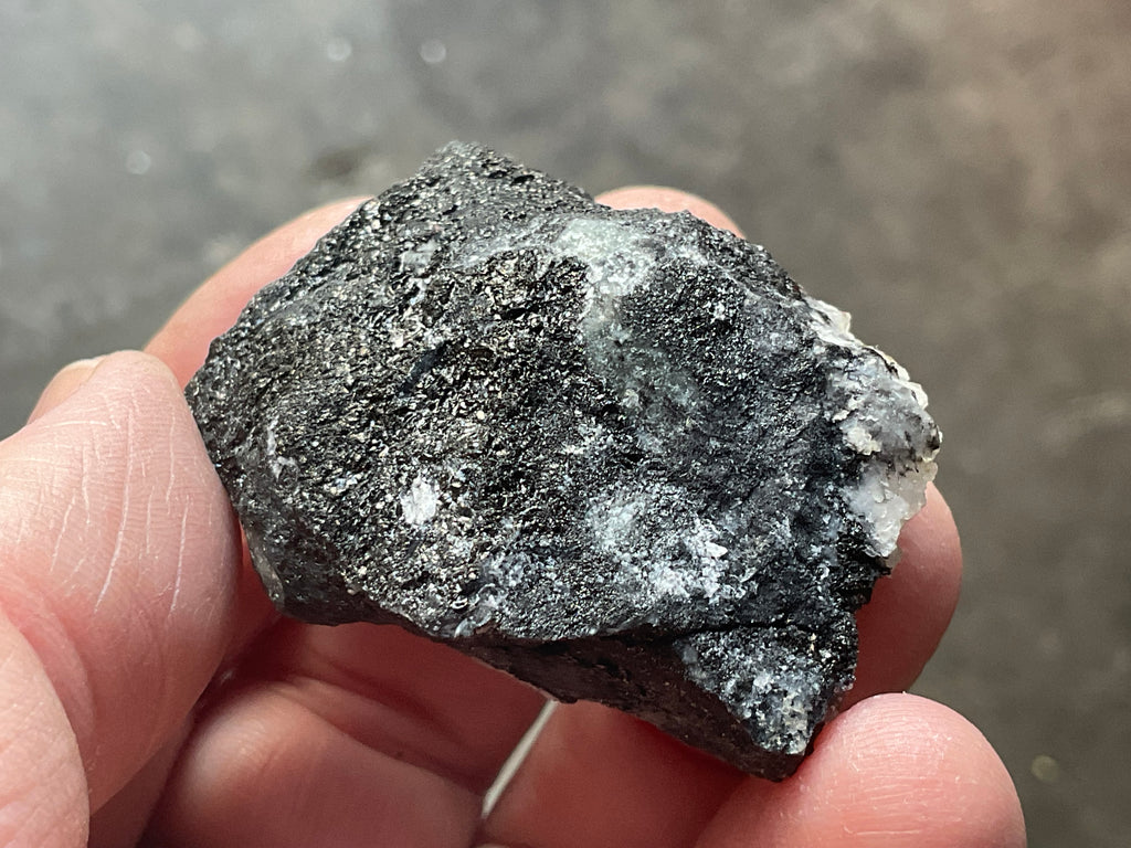 42g Babingtonite ++ Specimen 2B from Sichuan, China