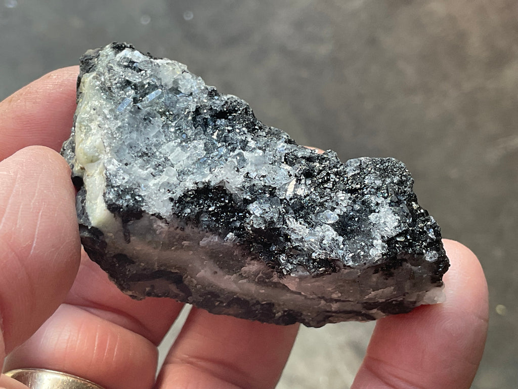 62g Babingtonite ++ Specimen 2C from Sichuan, China