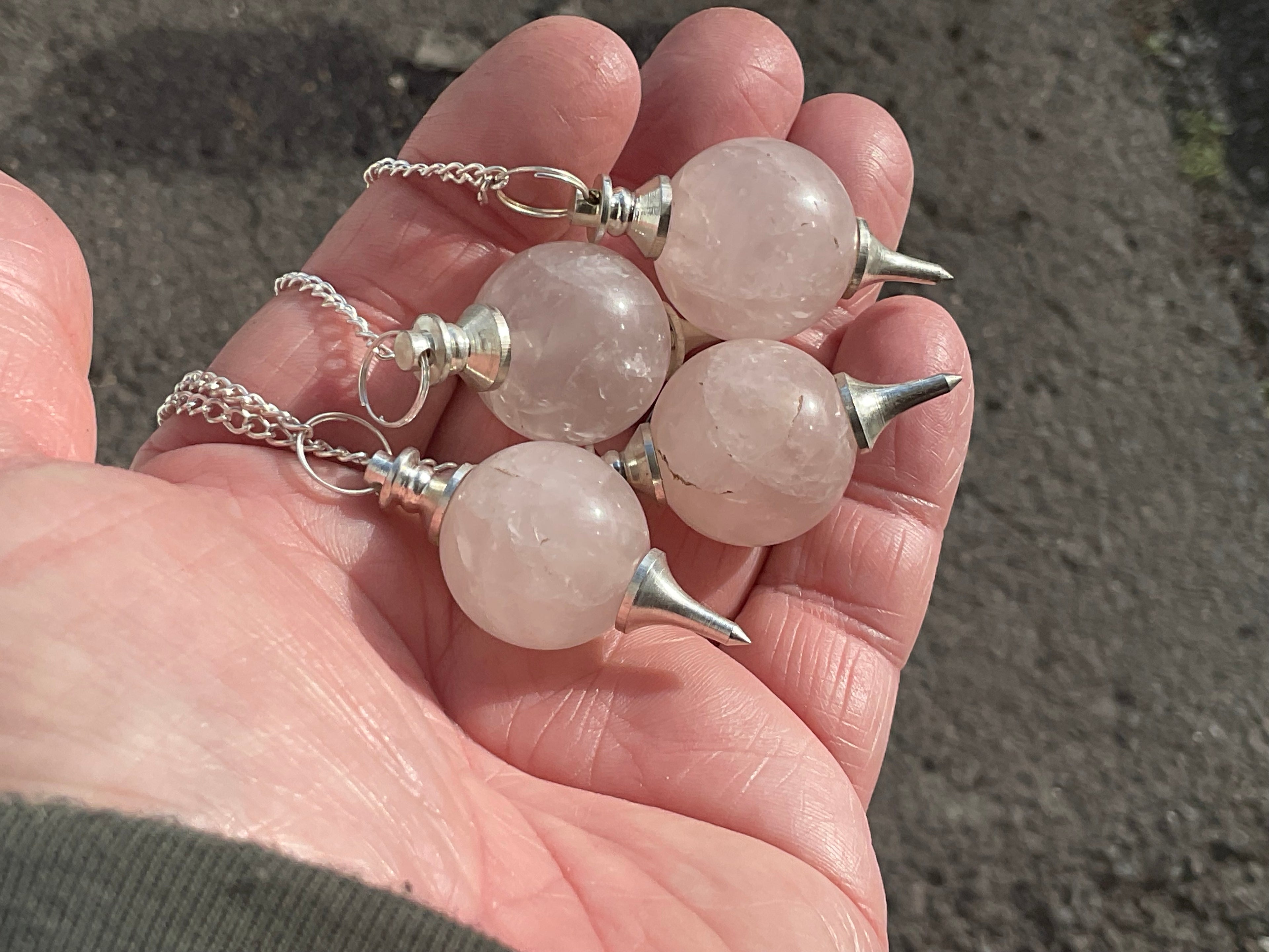 Rose Quartz Round Pendulum