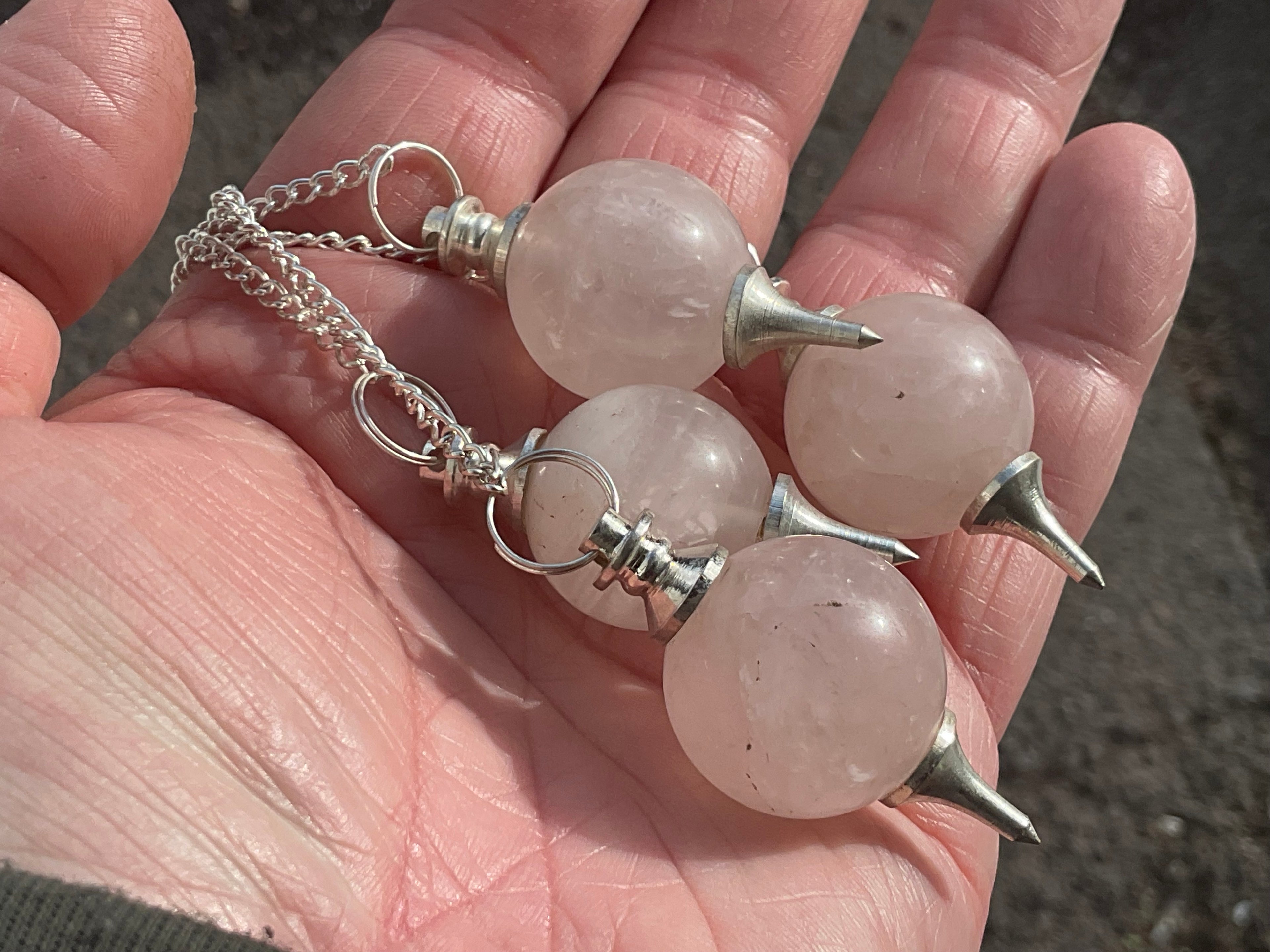 Rose Quartz Round Pendulum