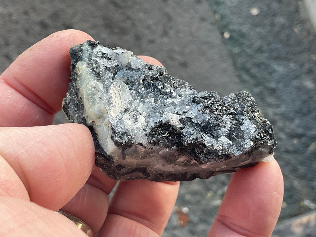 62g Babingtonite ++ Specimen 2C from Sichuan, China