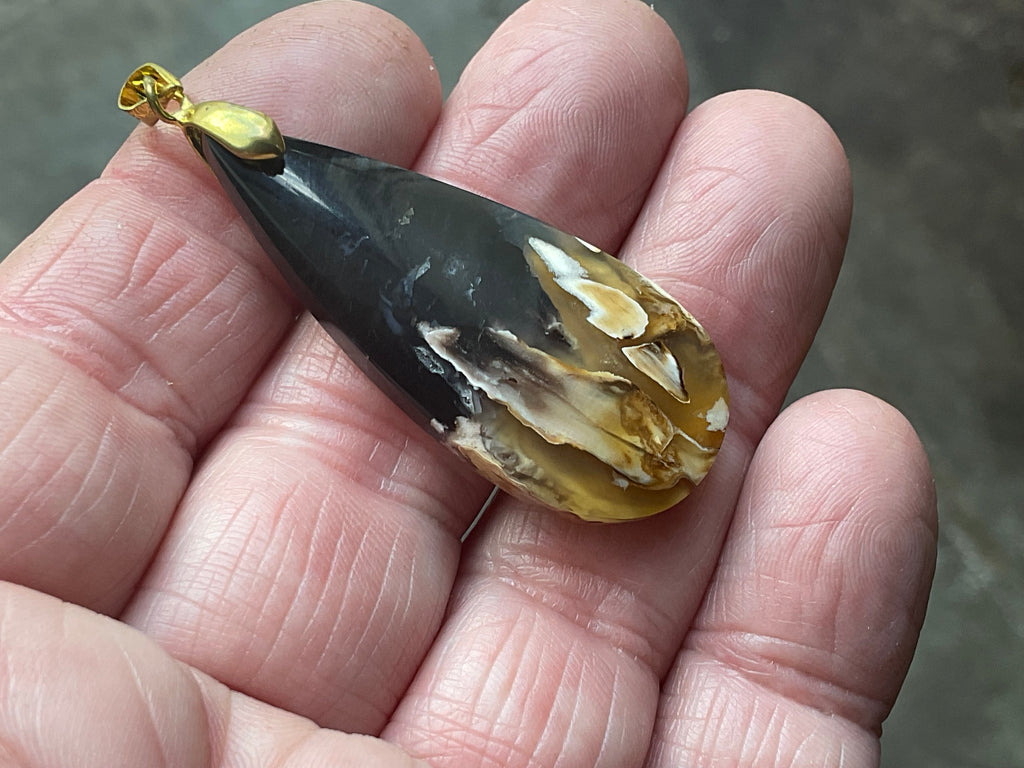 8g Indonesian Fossilised Palm Tree Root Cabochon Pendant 3B