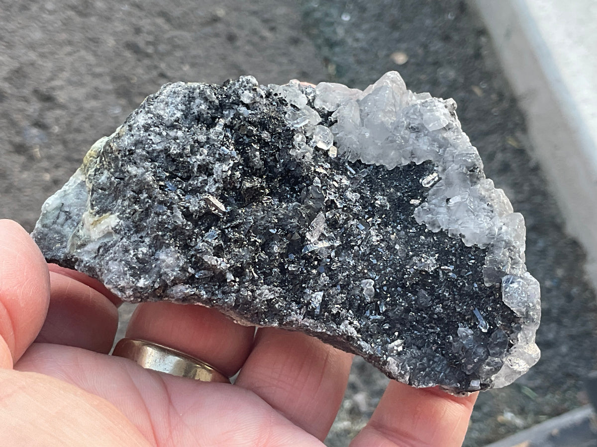 128g Babingtonite ++ Specimen 4A from Sichuan, China