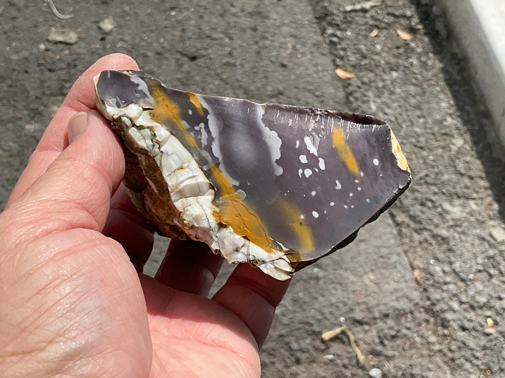 314g Rough Mookaite Jasper 17C
