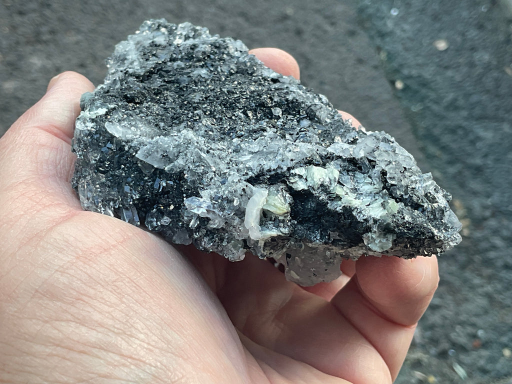 174g Babingtonite ++ Specimen 4B from Sichuan, China