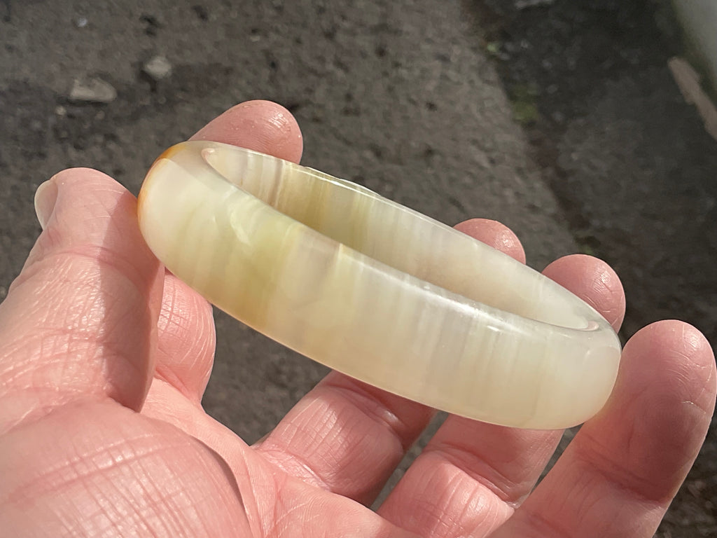 62g Green Banded Onyx Solid Bangle 3B