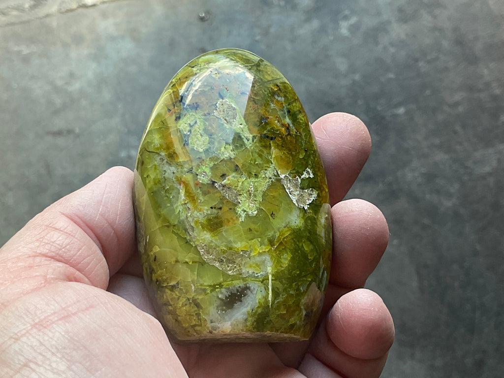 148g Green Common Opal (Opalite) Freeform 1C