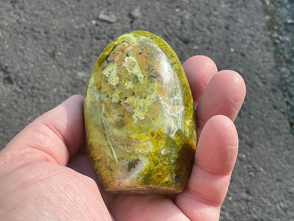 148g Green Common Opal (Opalite) Freeform 1C