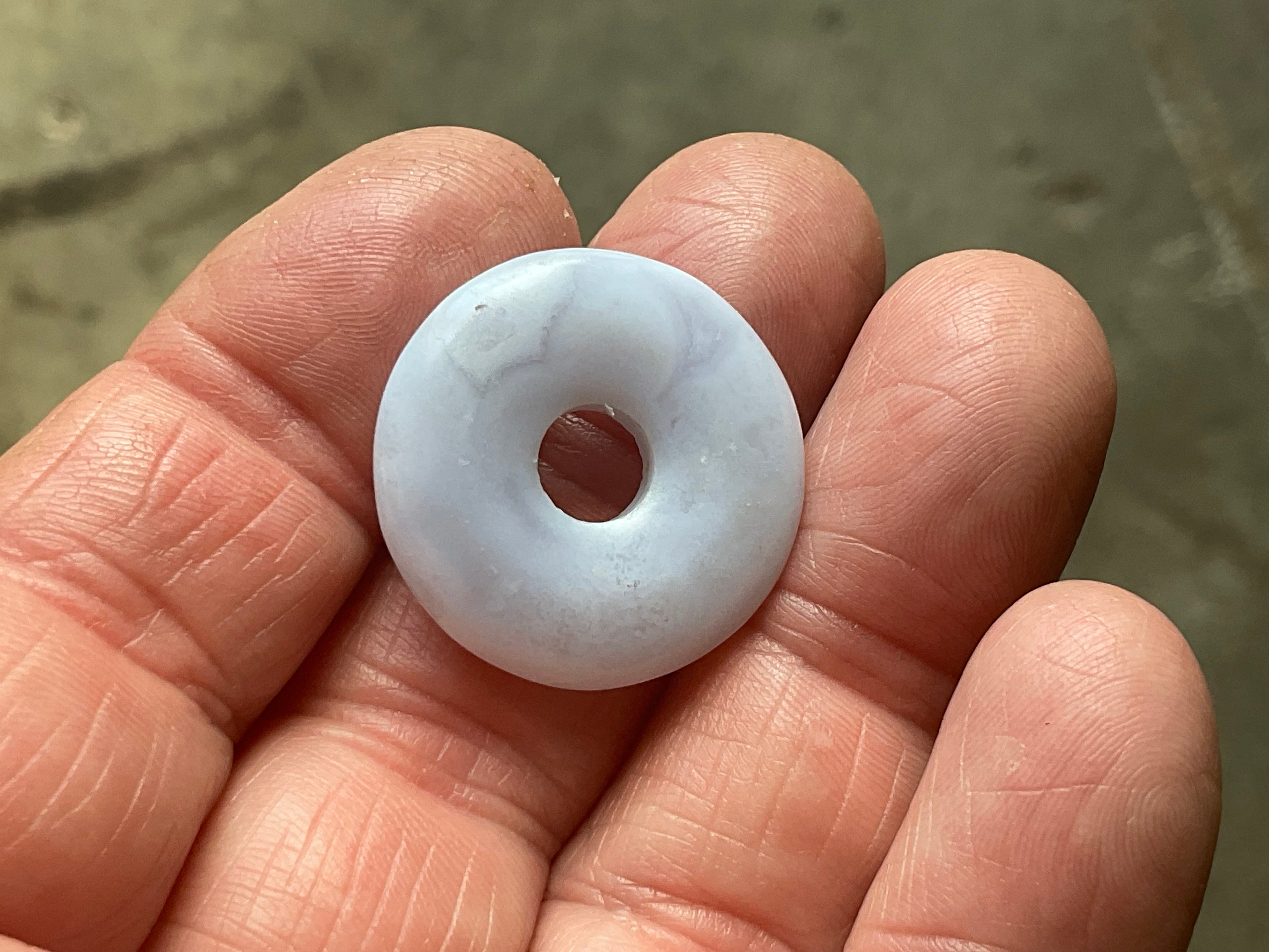 2.5cm Blue Chalcedony Donut 2B