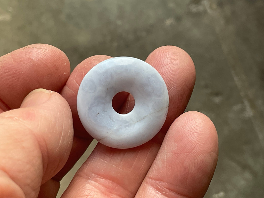 2.5cm Blue Chalcedony Donut 4A